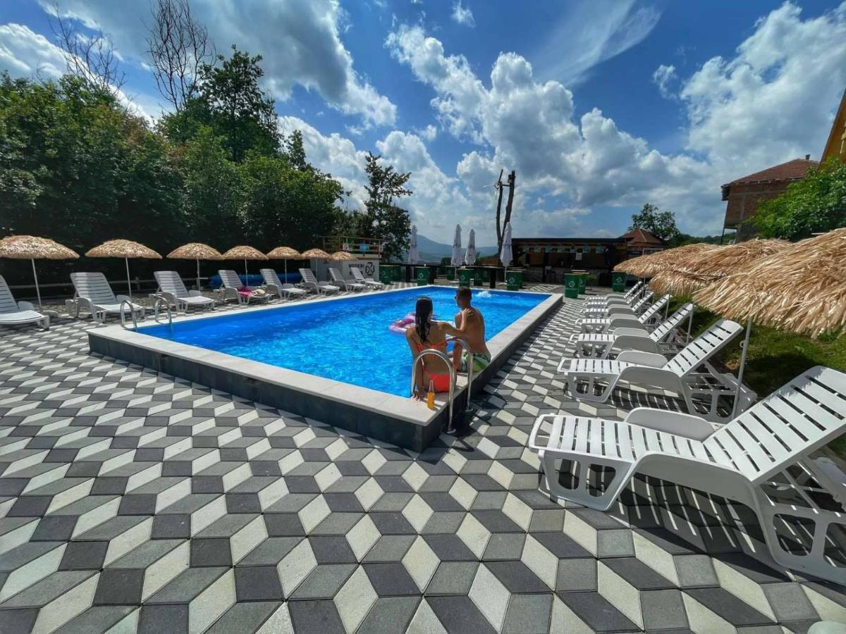 Etno Village Dolina Srece Витез Экстерьер фото